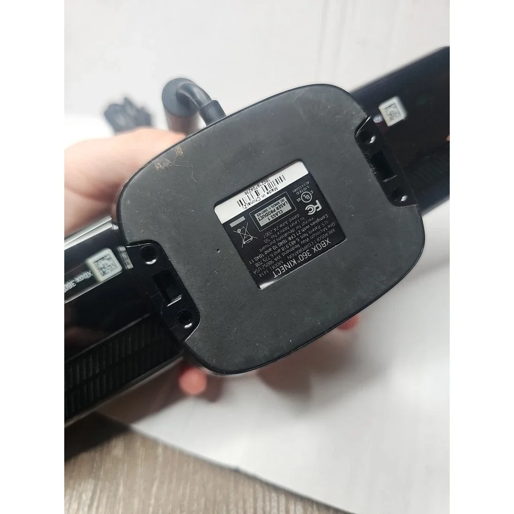Genuine KINECT Sensor - Microsoft Xbox 360 Motion Camera - Fast Shipping